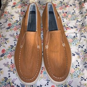 Mens slip on shoe
